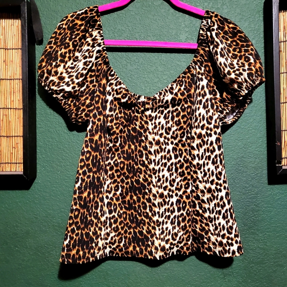 Vixen cheetah powderpuff shirt